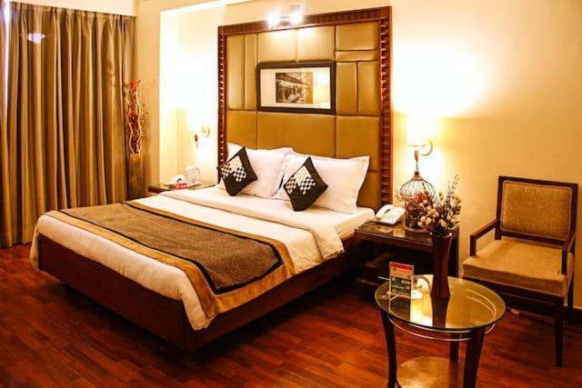 The Bmk Hotel Greater Kailash Delhi (National Capital Territory of India) Exterior foto